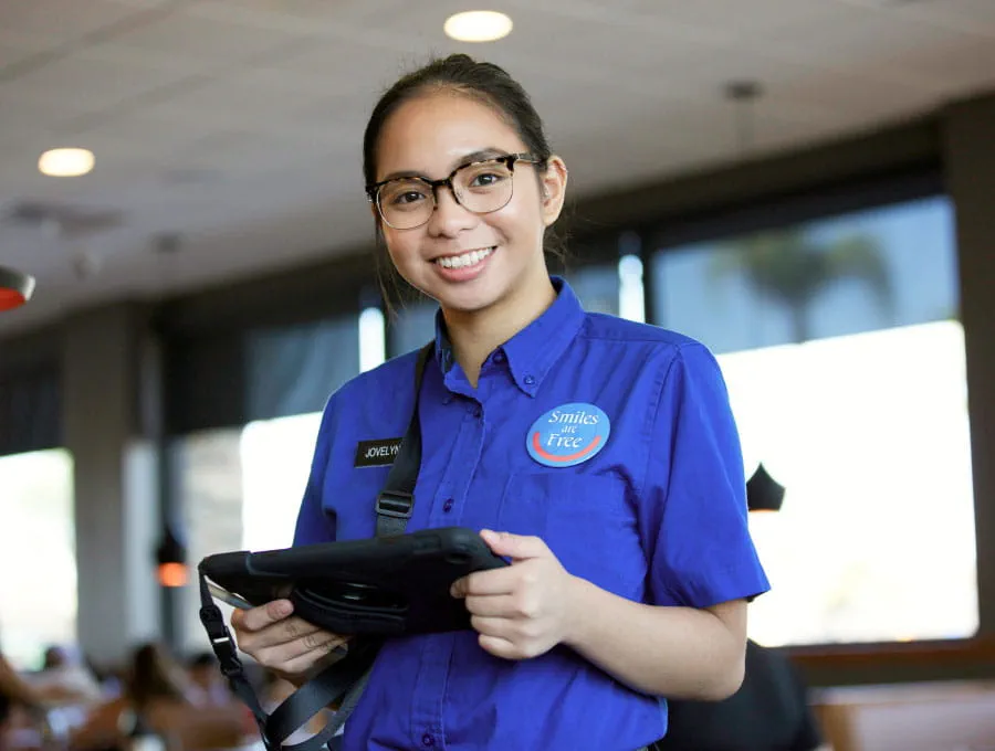 Hiring Now for Full-Time & Part-Time Server & Cook Jobs Near You!